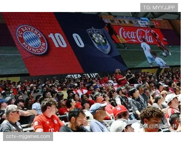 特写镜头：终场哨响，梅斯老将乌多尔跪地掩面，球队确定降级